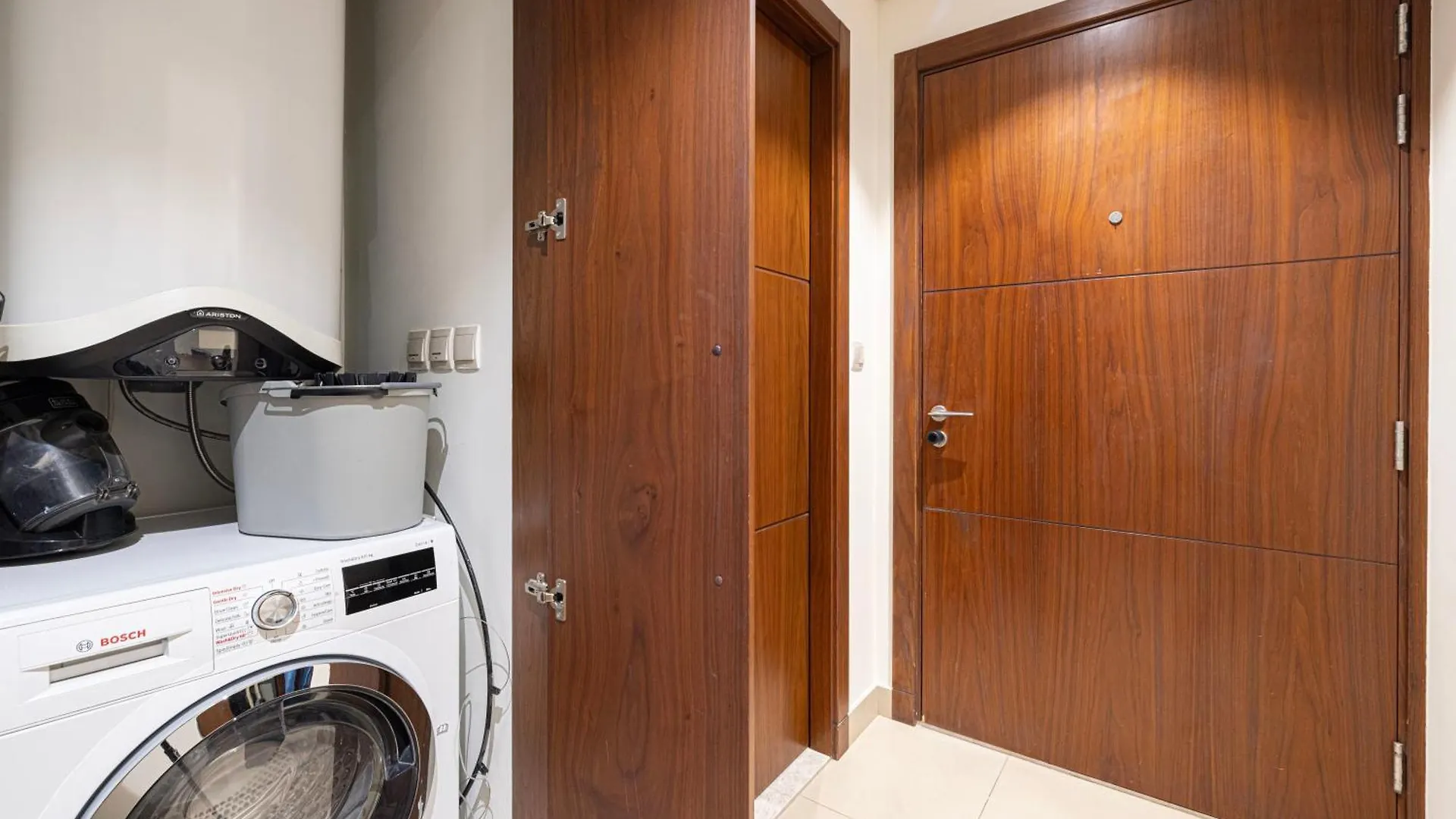 Stylish 1Br Burj Khalifa View Apartment Dubai