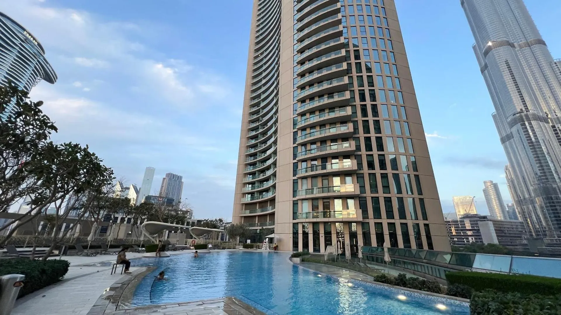Stylish 1Br Burj Khalifa View Apartment Dubai